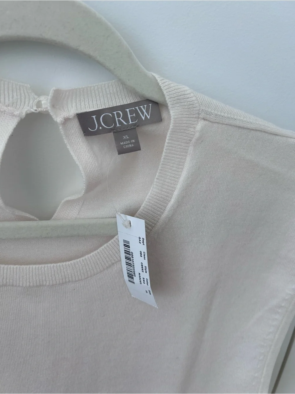 J.Crew Women’s Featherweight Cashmere-Blend Cropped Sweater Shell - Snow